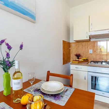 Lavanda Apartment