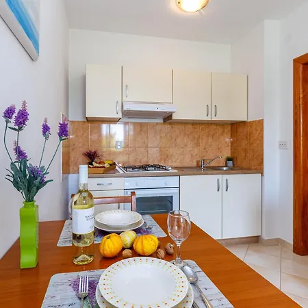 Apartment Lavanda
