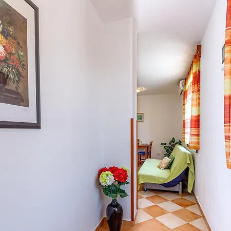 Lavanda Apartment *